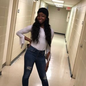 Meet your Posher, Kayla